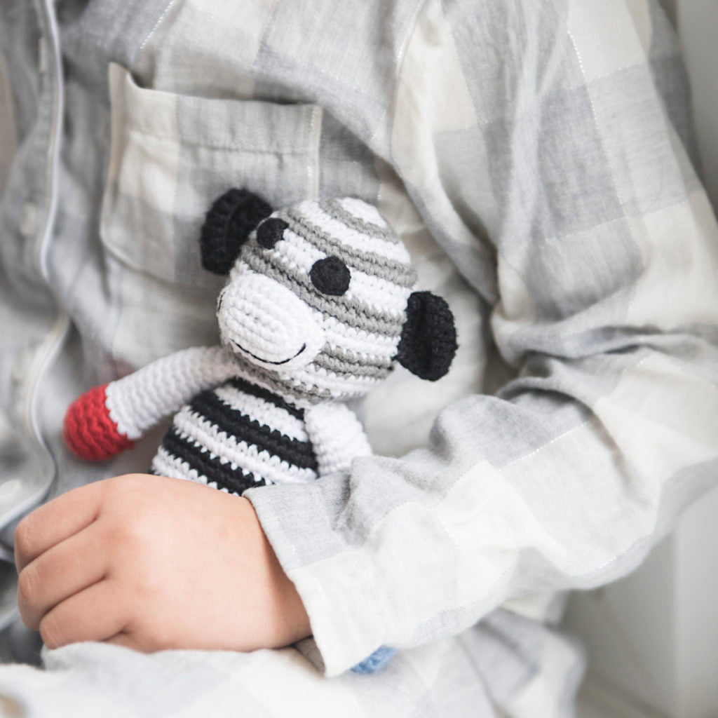 Why babies love black and white toys
